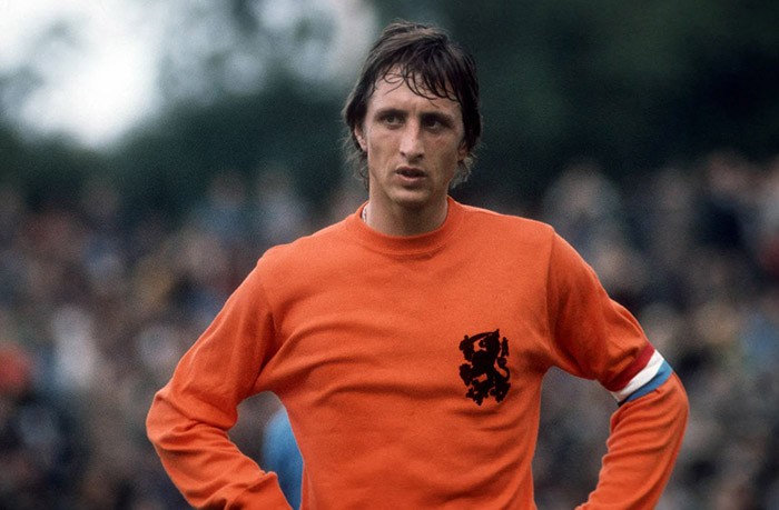 Johan Cruyff – Vị thánh trong ngôi đền huyền thoại