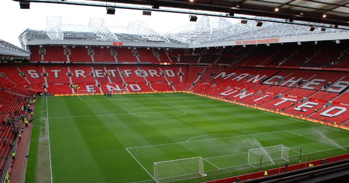 Những điều thú vị của mặt sân Old Trafford